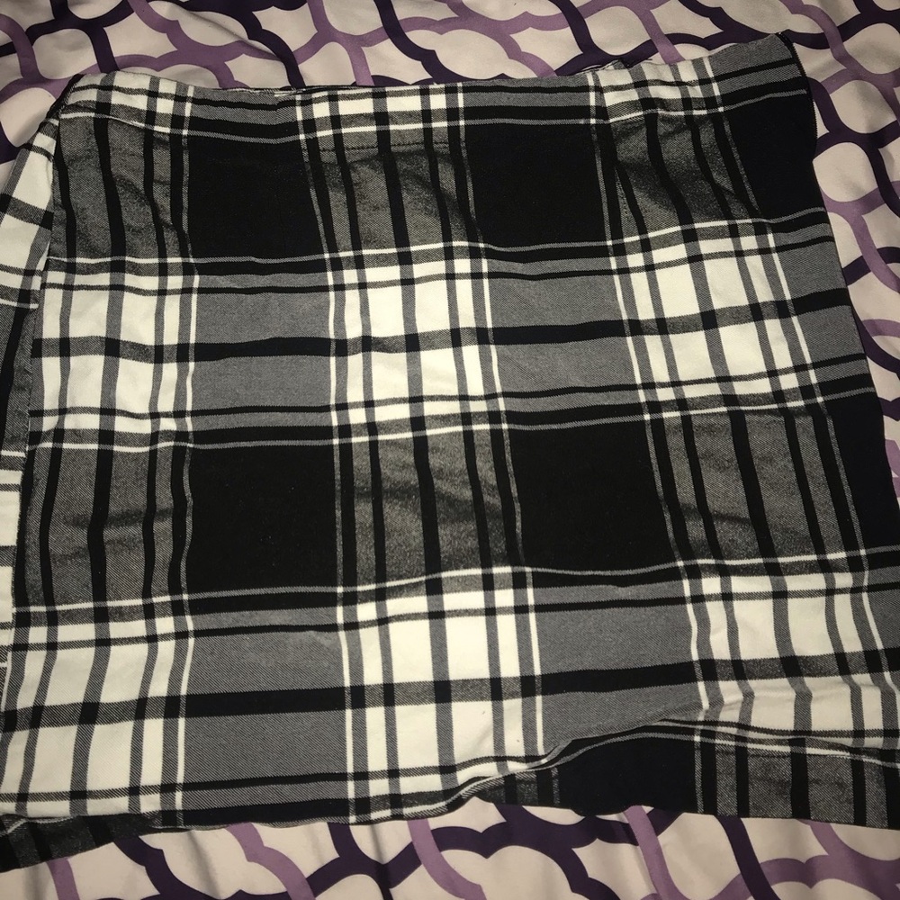 Plaid mini skirt